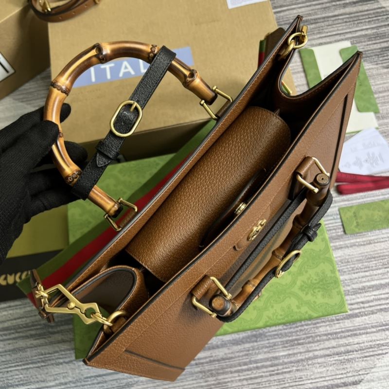Gvc*1 tote bags